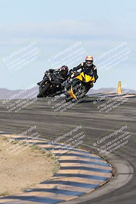 media/Nov-16-2025-Race Pace (Sun) [[8c5fa54630]]/Verified Riders/1-Turns 9 and 10 (925am)/